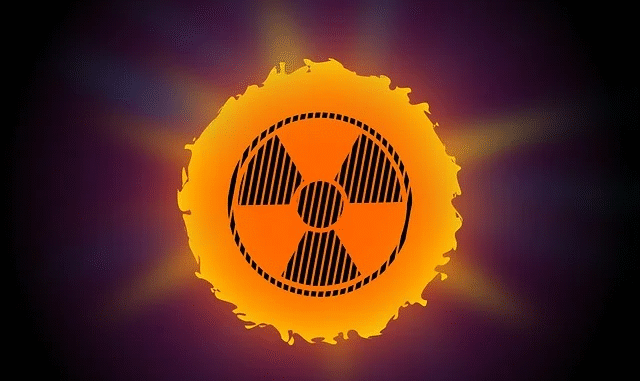 Screenshot 2025-05-12 at 03-54-50 warning-577062_640.webp (WEBP-bilde 640 × 417 piksler)